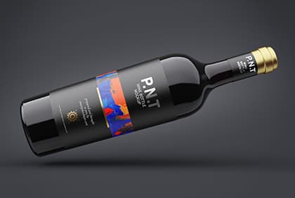 Free wine bottle mockup
