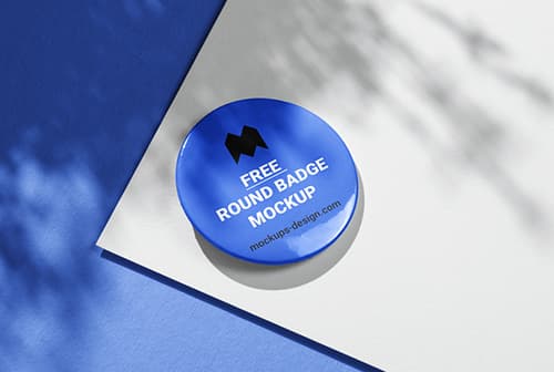 Free round badge mockup