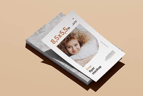 Single 5,5×8,5 in flyer mockup