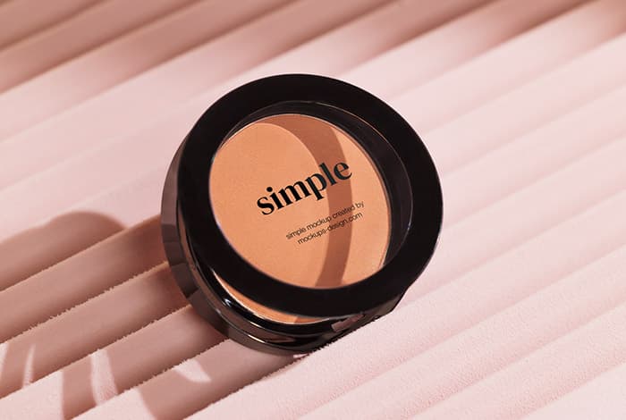 Eye shadow mockup