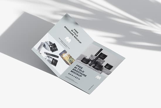 Free 5.5×8.5 inches folded flyer mockup